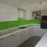 KITCHEN COUNTERTOPS WITH GLASS
