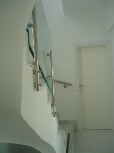 staircase crystal inox bars